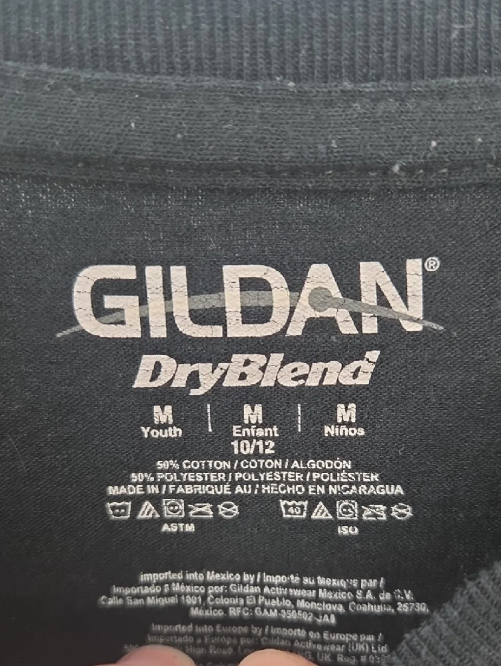 Gildan black short